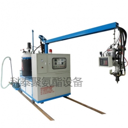 PU低壓硬質仿木發(fā)泡機